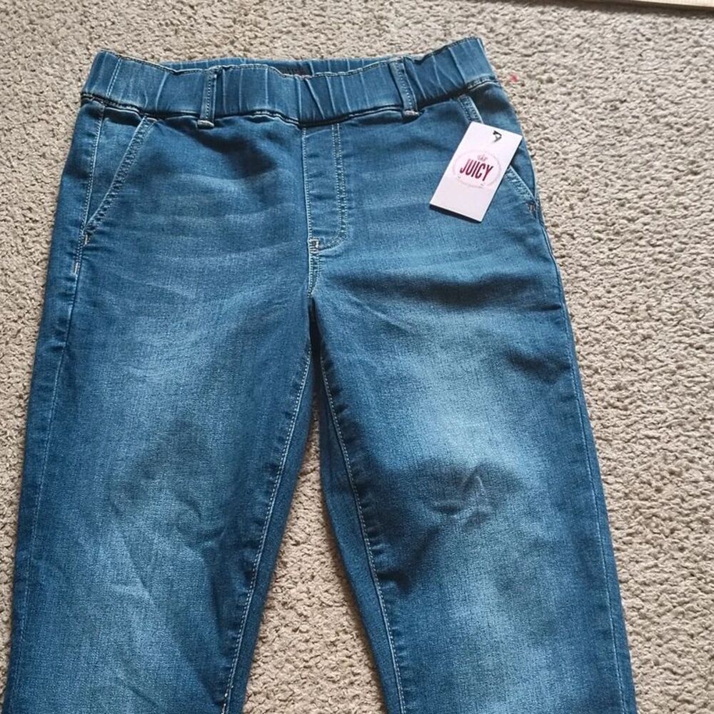 Juicy Couture Pull on  Beverly Skinny Jeans Size 4 NWT New